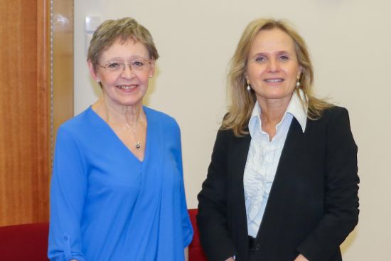 Professor Franoise Barr-Sinoussi (left) and Professor Sharon Lewin (right)